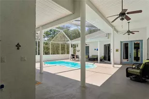 12408 Kanawha Dr, Weeki Wachee, FL 34614 - Photo 11