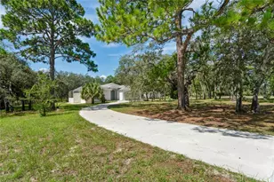 12408 Kanawha Dr, Weeki Wachee, FL 34614 - Photo 9
