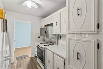 5257 81st Lane N #17, Saint Petersburg, FL 33709 - Photo 3