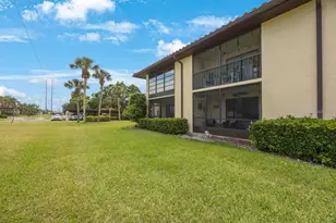 404 Hammock Pine Blvd, Clearwater, FL 33761 - Photo 25
