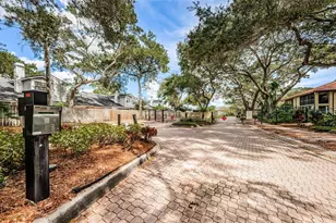 404 Hammock Pine Blvd, Clearwater, FL 33761 - Photo 31