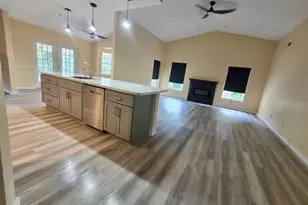 5137 Montford Cir, Spring Hill, FL 34606 - Photo 5