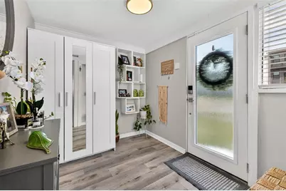 2561 13th Avenue N, Saint Petersburg, FL 33713 - Photo 3