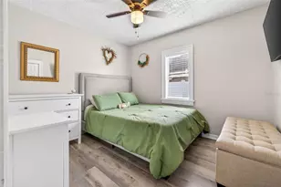 2561 13th Ave N, Saint Petersburg, FL 33713 - Photo 13