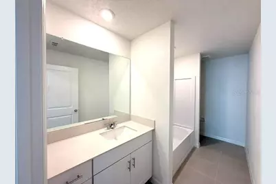 11921 Noble Chase Path, Dade City, FL 33525 - Photo 19