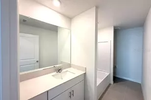 11921 Noble Chase Path, Dade City, FL 33525 - Photo 19