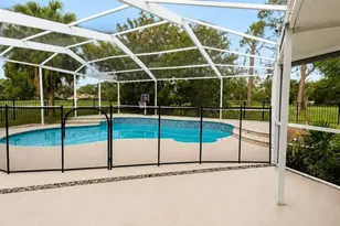16209 W Course Dr, Tampa, FL 33624 - Photo 7