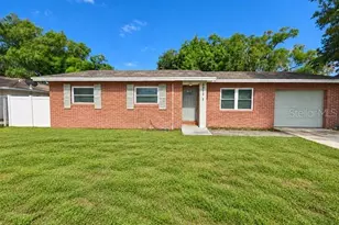 5814 Hammon Dr, Tampa, FL 33619 - Photo 3