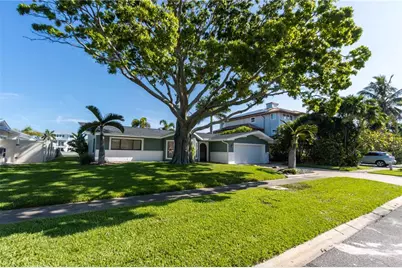 440 Palm Island SE, Clearwater Beach, FL 33767 - Photo 37
