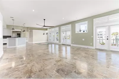 440 Palm Island SE, Clearwater Beach, FL 33767 - Photo 15