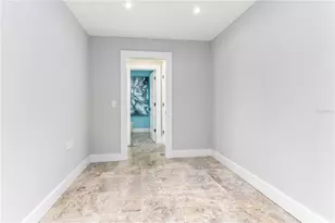 440 Palm Island SE, Clearwater Beach, FL 33767 - Photo 23