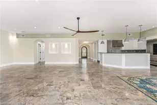 440 Palm Island SE, Clearwater Beach, FL 33767 - Photo 17