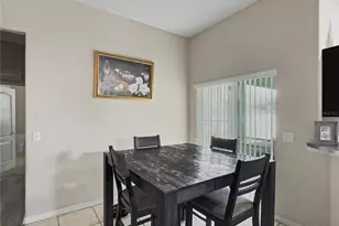 8155 Woodvine Cir, Lakeland, FL 33810 - Photo 9