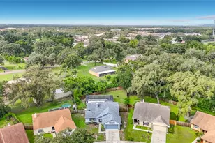 2041 Shadow Pine Dr, Brandon, FL 33511 - Photo 25
