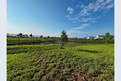 32040 Griffin Sands Ln, San Antonio, FL 33576 - Photo 7
