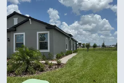 32040 Griffin Sands Ln, San Antonio, FL 33576 - Photo 3