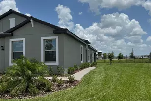 32040 Griffin Sands Ln, San Antonio, FL 33576 - Photo 3