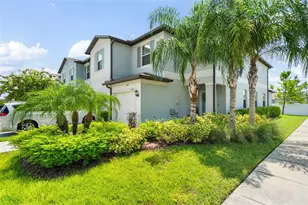 7201 Sweet Alyssum Ct Ct, Tampa, FL 33619 - Photo 5