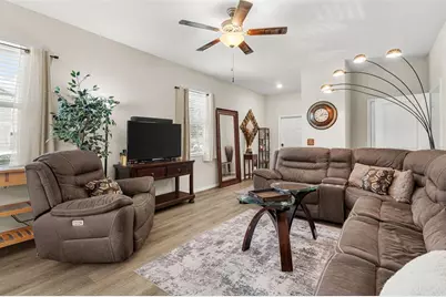 7201 Sweet Alyssum Ct Court, Tampa, FL 33619 - Photo 11