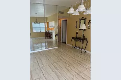 6211 N Clark Avenue, Tampa, FL 33614 - Photo 7
