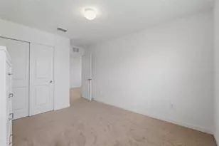 10517 Hidden Banks Gln, Parrish, FL 34219 - Photo 29