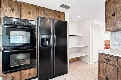 2705 Silver Lake Avenue, Tampa, FL 33614 - Photo 11