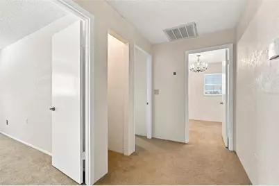 2705 Silver Lake Avenue, Tampa, FL 33614 - Photo 37