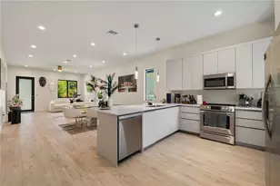 404 E Seward St, Tampa, FL 33604 - Photo 5