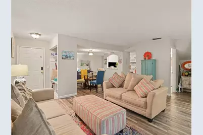 908 Byron Lane #6, Sarasota, FL 34243 - Photo 5