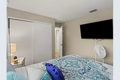 908 Byron Lane #6, Sarasota, FL 34243 - Photo 23