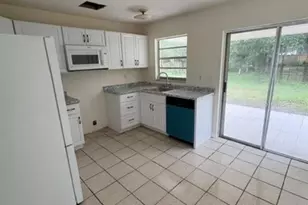 7238 Exemplar Dr, New Port Richey, FL 34655 - Photo 5