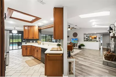 7231 River Country Drive, Weeki Wachee, FL 34607 - Photo 17