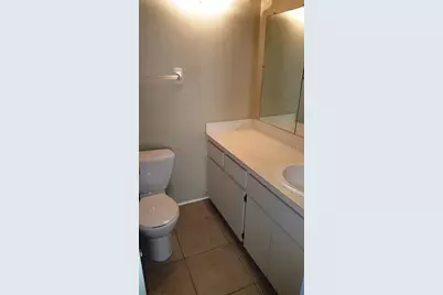 4600 98th Way N #306, Saint Petersburg, FL 33708 - Photo 5