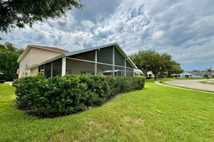 6600 Gentle Ben Cir, Wesley Chapel, FL 33544 - Photo 37