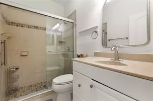 910 Normandy Trace Rd, Tampa, FL 33602 - Photo 19