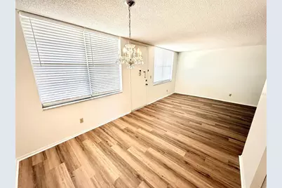 4880 Locust Street NE #234, Saint Petersburg, FL 33703 - Photo 5