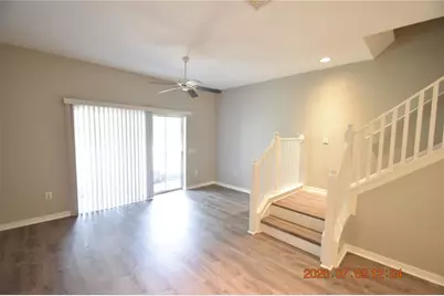 13121 Kings Crossing Drive, Gibsonton, FL 33534 - Photo 9