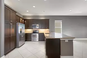 15841 Cobble Mill Dr, Wimauma, FL 33598 - Photo 9