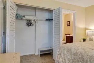 3001 58th Ave S, Saint Petersburg, FL 33712 - Photo 25