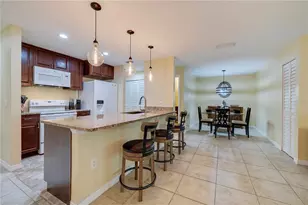 3001 58th Ave S, Saint Petersburg, FL 33712 - Photo 11