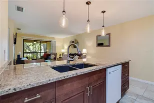 3001 58th Ave S, Saint Petersburg, FL 33712 - Photo 9
