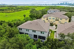 852 Tennyson Mill Cir, Tampa, FL 33619 - Photo 33