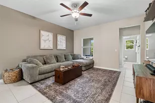 852 Tennyson Mill Cir, Tampa, FL 33619 - Photo 11