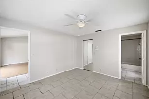 1901 Castle Bay Ct, Oldsmar, FL 34677 - Photo 19