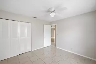 1901 Castle Bay Ct, Oldsmar, FL 34677 - Photo 23