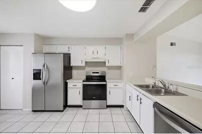 1901 Castle Bay Court, Oldsmar, FL 34677 - Photo 11