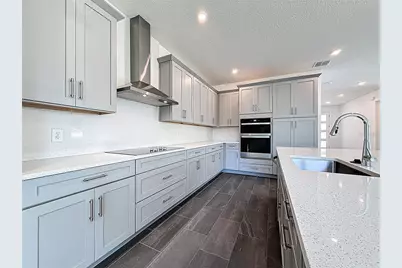 4732 W Wallcraft Avenue, Tampa, FL 33611 - Photo 27