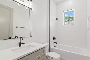 1858 Mississippi Ave NE, Saint Petersburg, FL 33703 - Photo 21