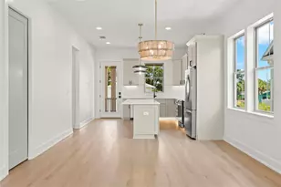 1858 Mississippi Ave NE, Saint Petersburg, FL 33703 - Photo 11