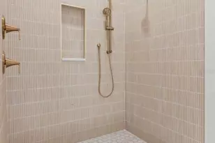 1858 Mississippi Ave NE, Saint Petersburg, FL 33703 - Photo 21